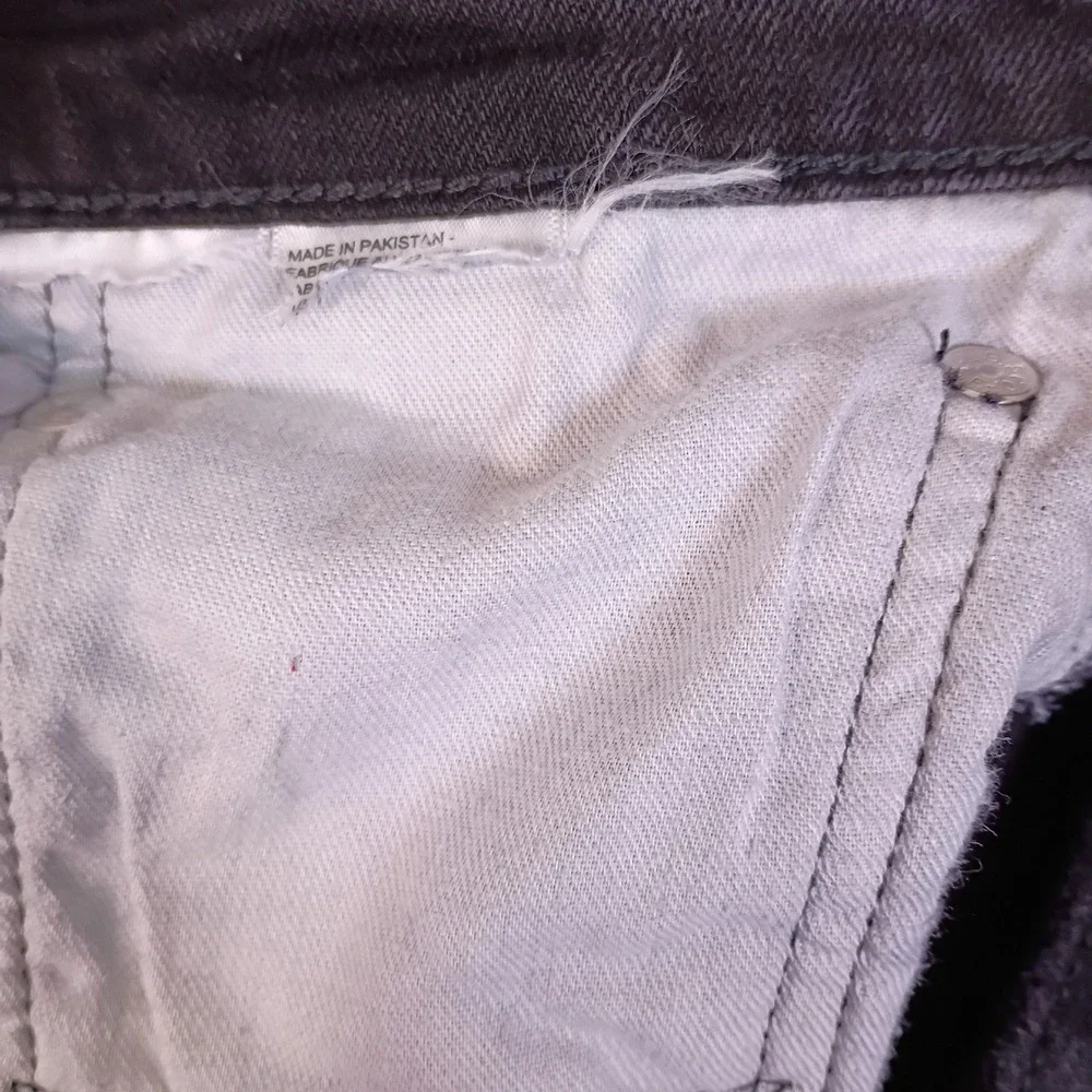 Levis 505 Regular Fit Mens‎ Black Jeans Straight Leg Denim W36 L30